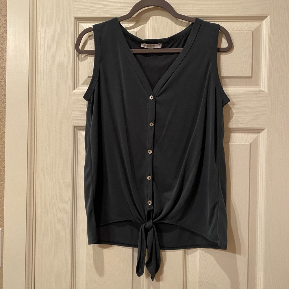 Hunter green button down tank top with tie, medium